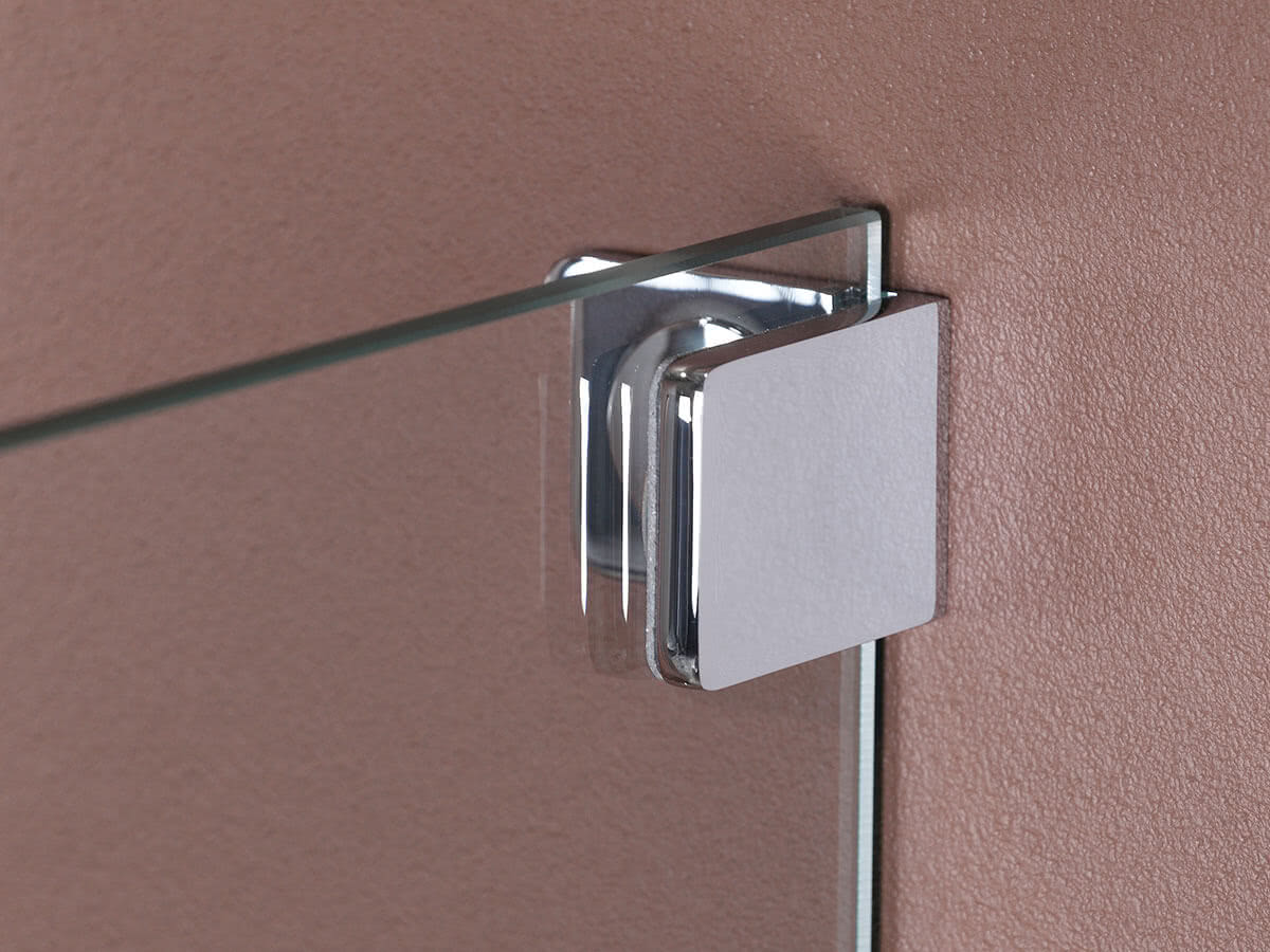 The models are available with a square or rounded wall bracket