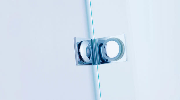 Beryll shower with matching hinge, interior view
