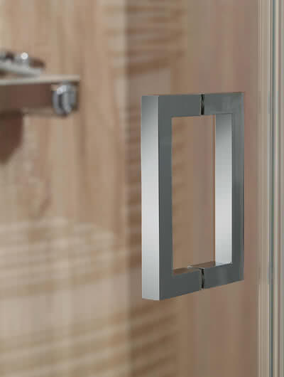 SPRINZ SystemBasic EditionLine HPL0877EicheSawcutHell T Griff eckig Detail web.jpg