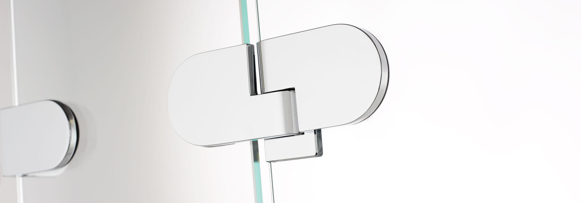 Spinell Plus, glass–glass hinge, exterior view