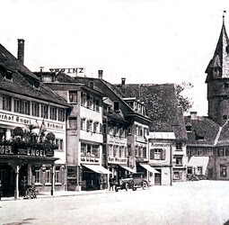 SPRINZ 1920 Marienplatz Kolonialwarengeschaeft web.jpg