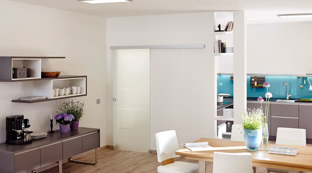 Sliding door Motion 700 as a kitchen door