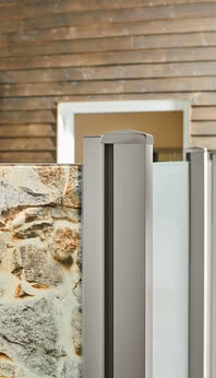 SPRINZ glass privacy screen with Compact post system