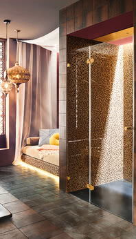 Glass shower with gold hinges: Spinell Plus by SPRINZ