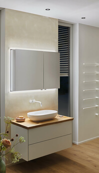 Modern-Line mirror cabinet with Taly LED cover frame