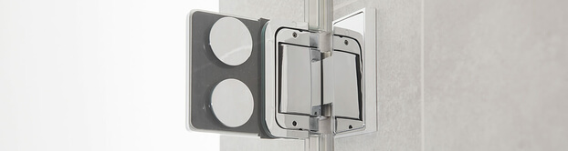 Door fitting glass / wall of the Granat glass shower by SPRINZ, inside