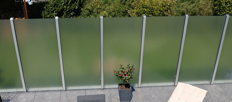 Privacy screens