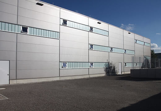 SPRINZ Unternehmen Isolierglashalle2.jpg